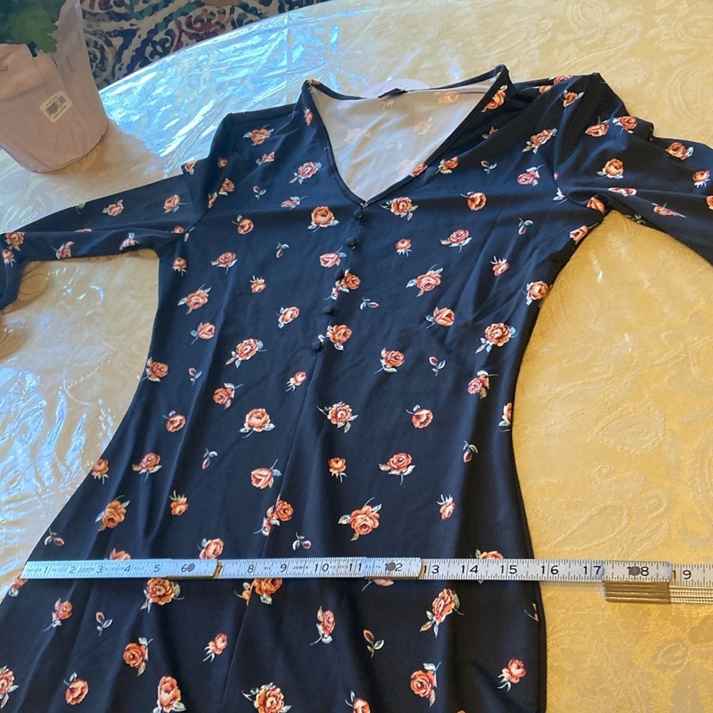 SHEIN VCAY Allover Floral Print Split Thigh Bodycon Dress size S new with tag - Picture 10 of 15